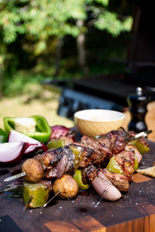 Steak and veggie kebabs