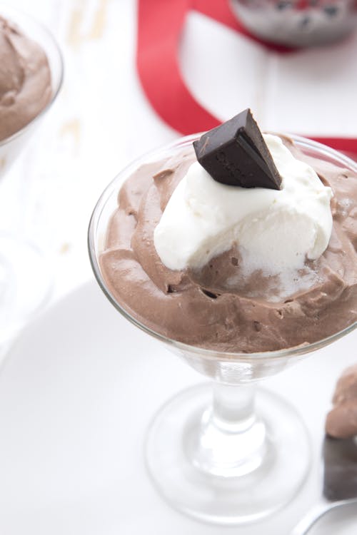 Low carb chocolate peppermint cheesecake mousse