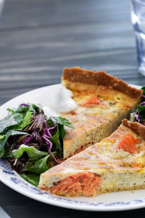 Keto salmon pie