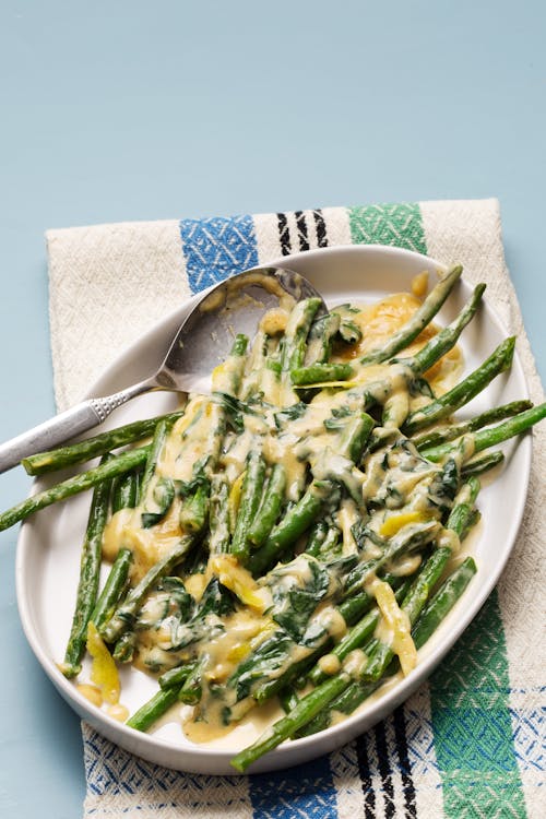 Creamy lemon green beans