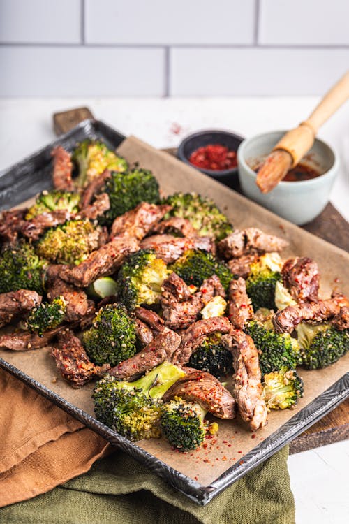 Asian beef and broccoli sheet pan