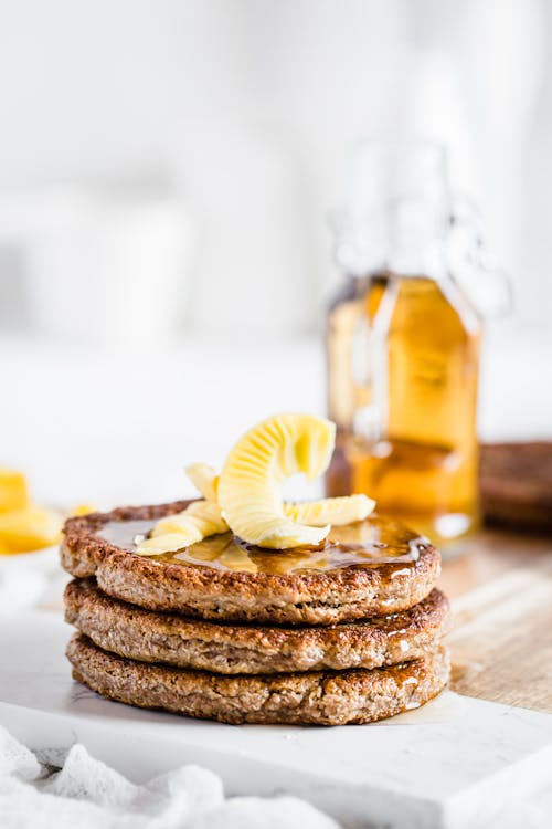 Egg-free keto almond butter pancakes with chia