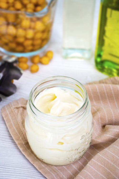 Delicious vegan egg-free keto mayo