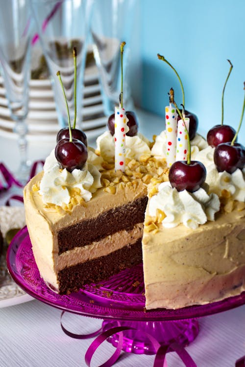 Keto chocolate cake with peanut buttercream