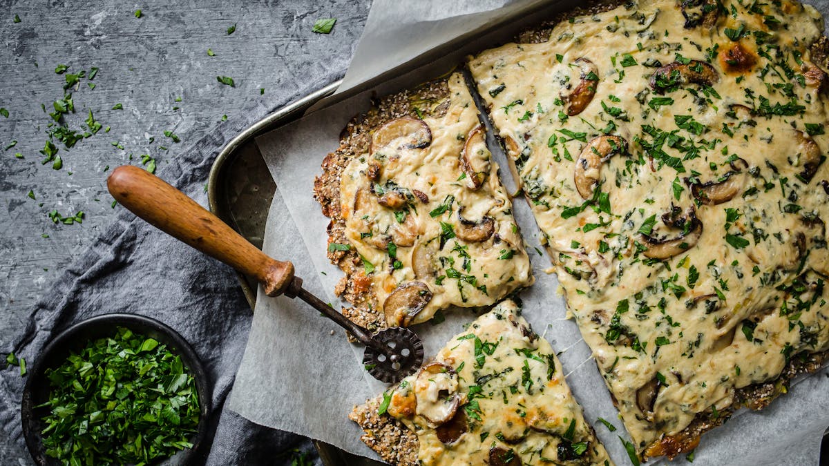 Keto mushroom supremo pizza