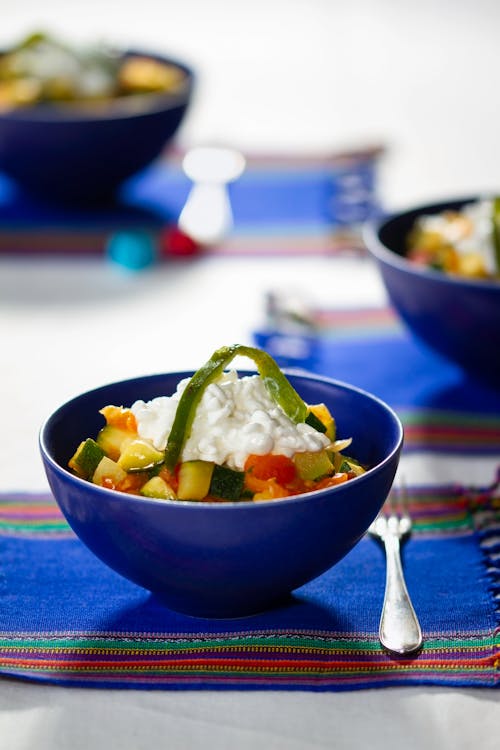 Low carb Mexican-style zucchini
