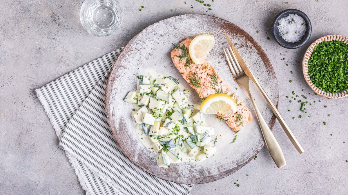 Lemony butter-baked salmon with no-tato salad