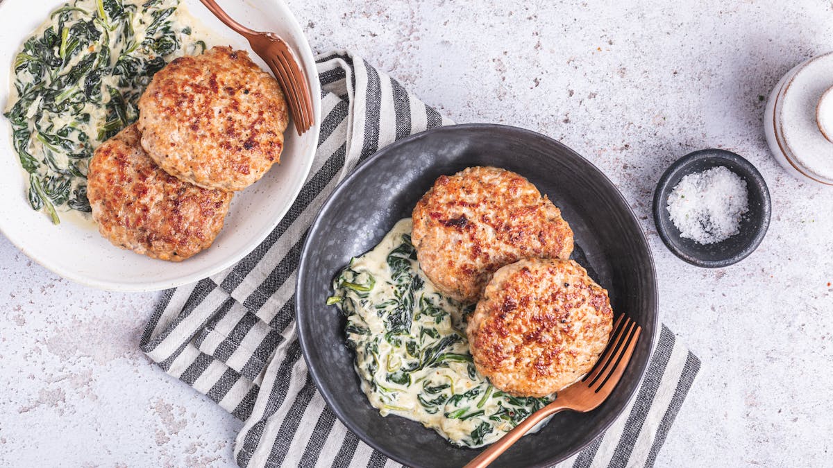 Turkey burger with creamed spinach